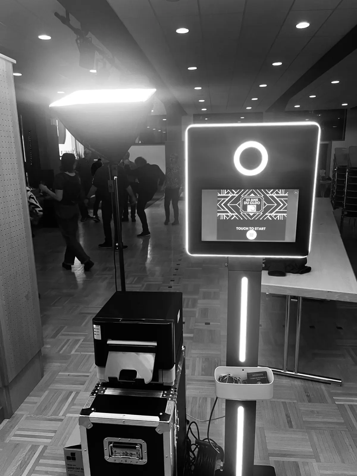 Installation du photobooth lors d’un événement associatif